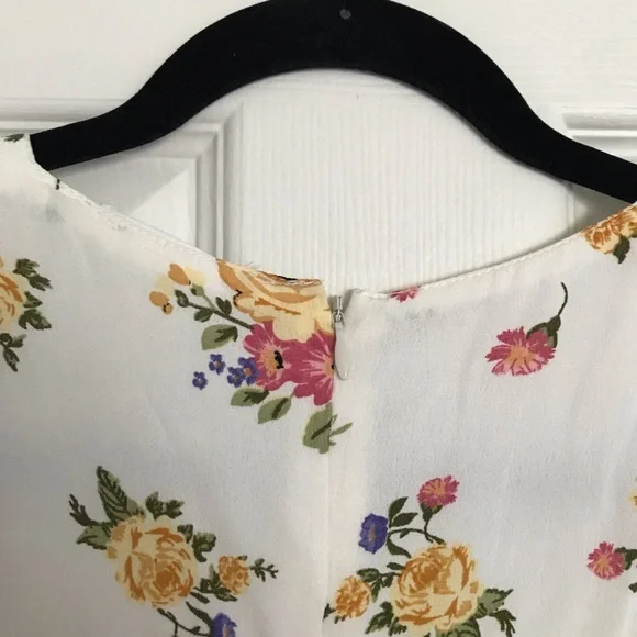 NWOT: MANGO Floral Print Jumpsuit - Picture 9 of 13